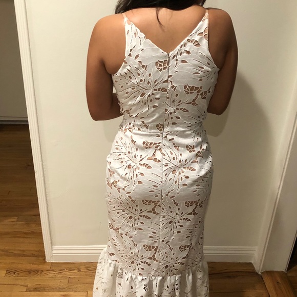 Dress the Population Brooke Crochet Palm Gown - Picture 13 of 13